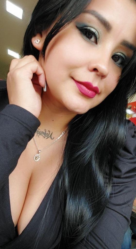 Chica busca chico en Menorca: 