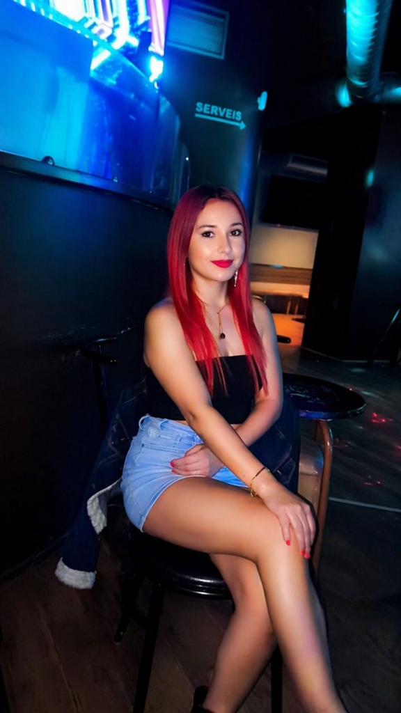 633444794: Chica busca chico en Tarragona
