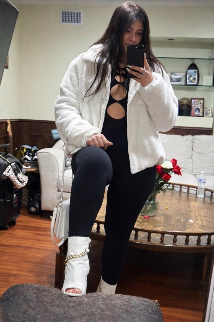 645098228: Chica busca chico en Alicante