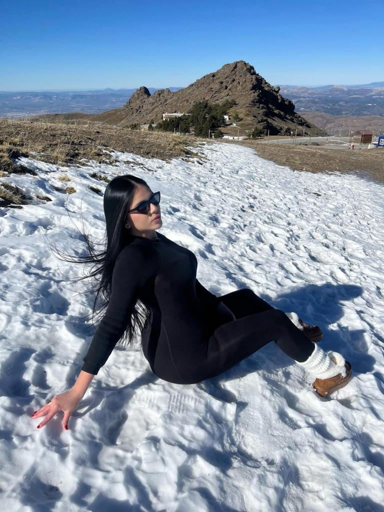 645098228: Chica busca chico en Alicante