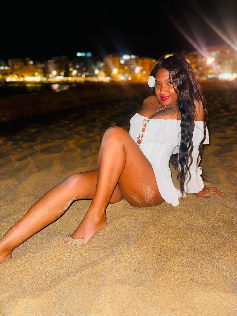 614594864: Chica busca chico en Castellón