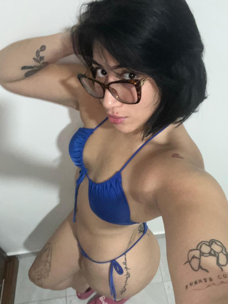 Chica busca chico en Huelva: 