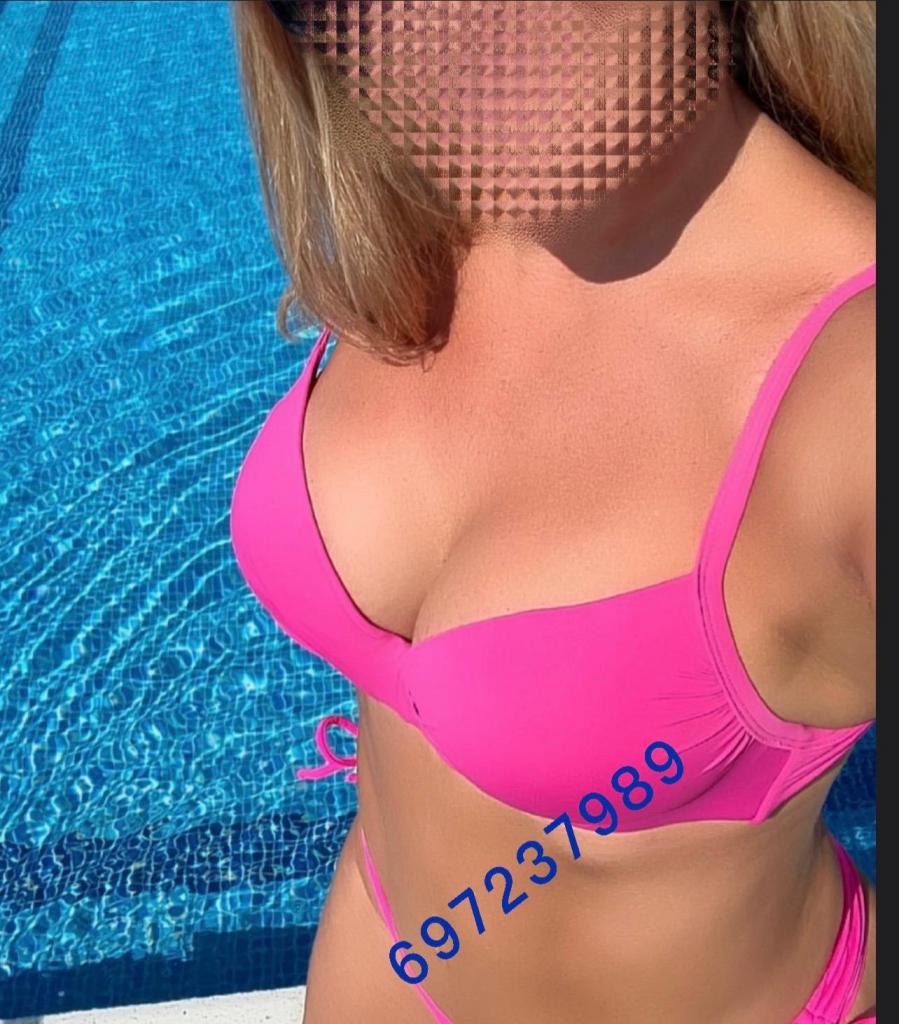 Chica busca chico en Sevilla: Chica busca chico