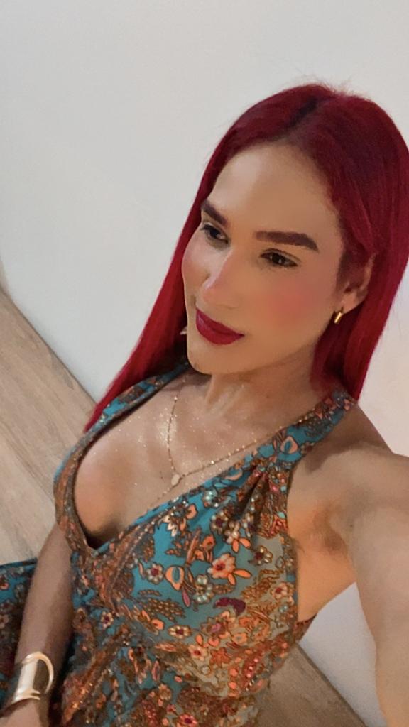 745002707: Chica busca chico en Valencia
