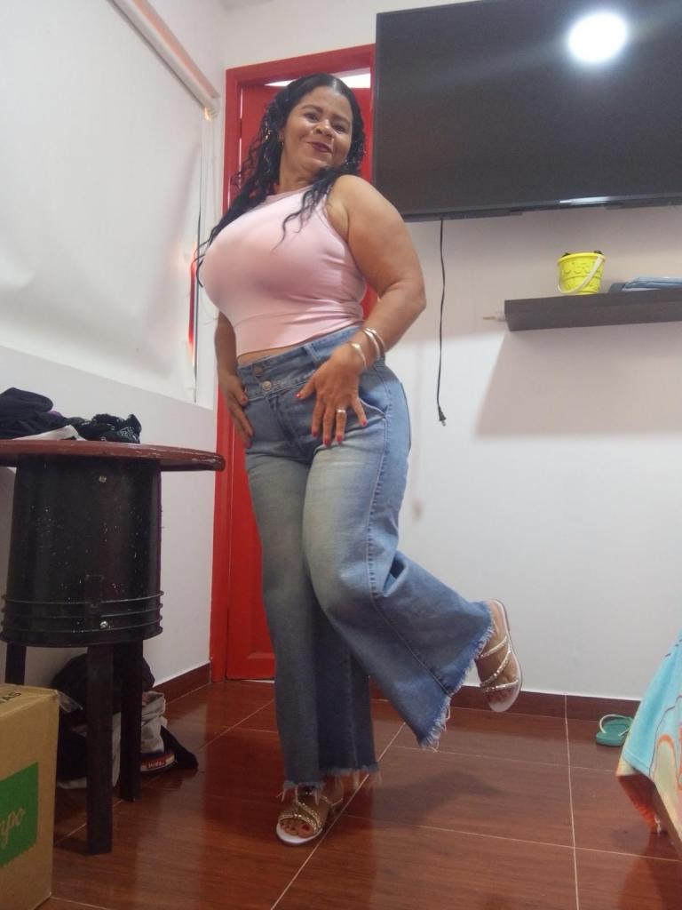 626407601: Chica busca chico en Murcia