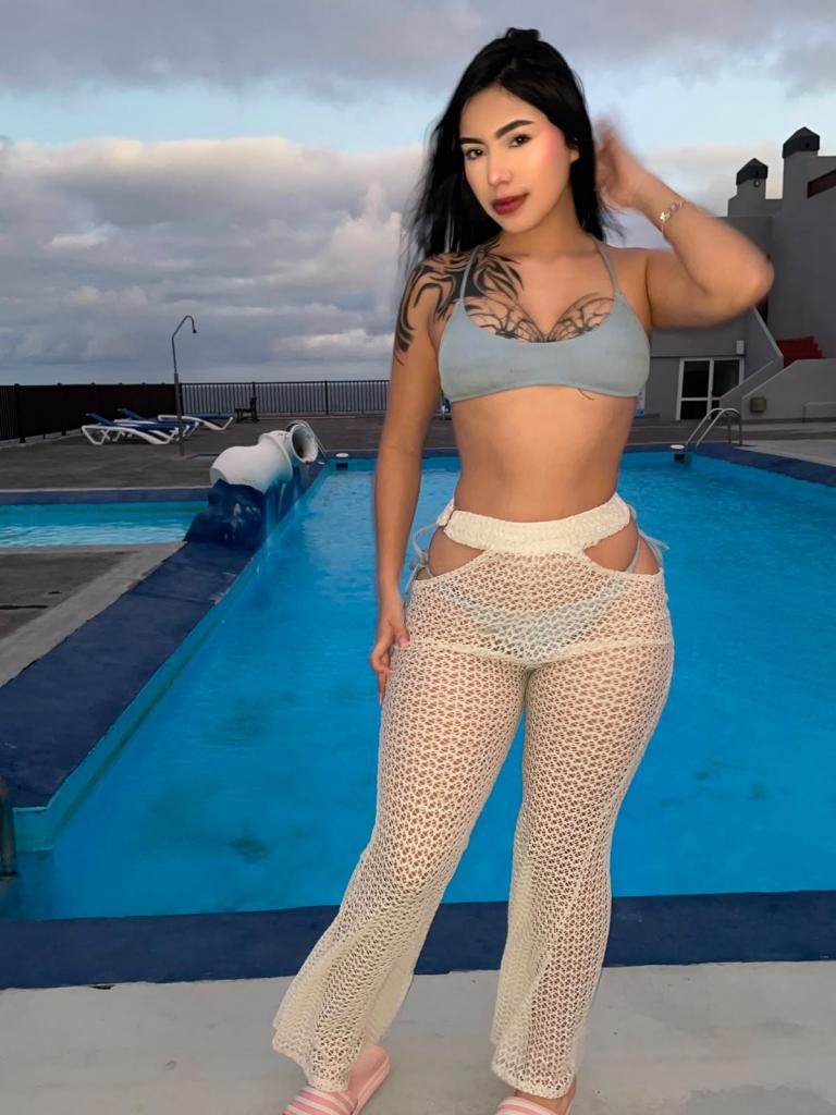 Chica busca chico en Tenerife: 