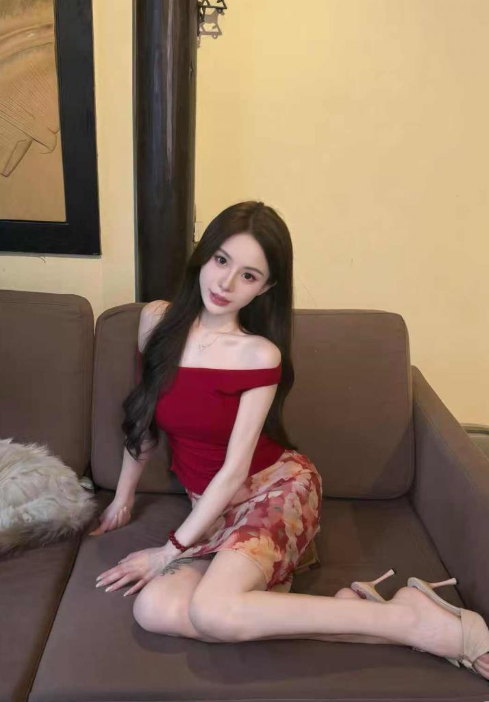 651628166: Chica busca chico en Madrid