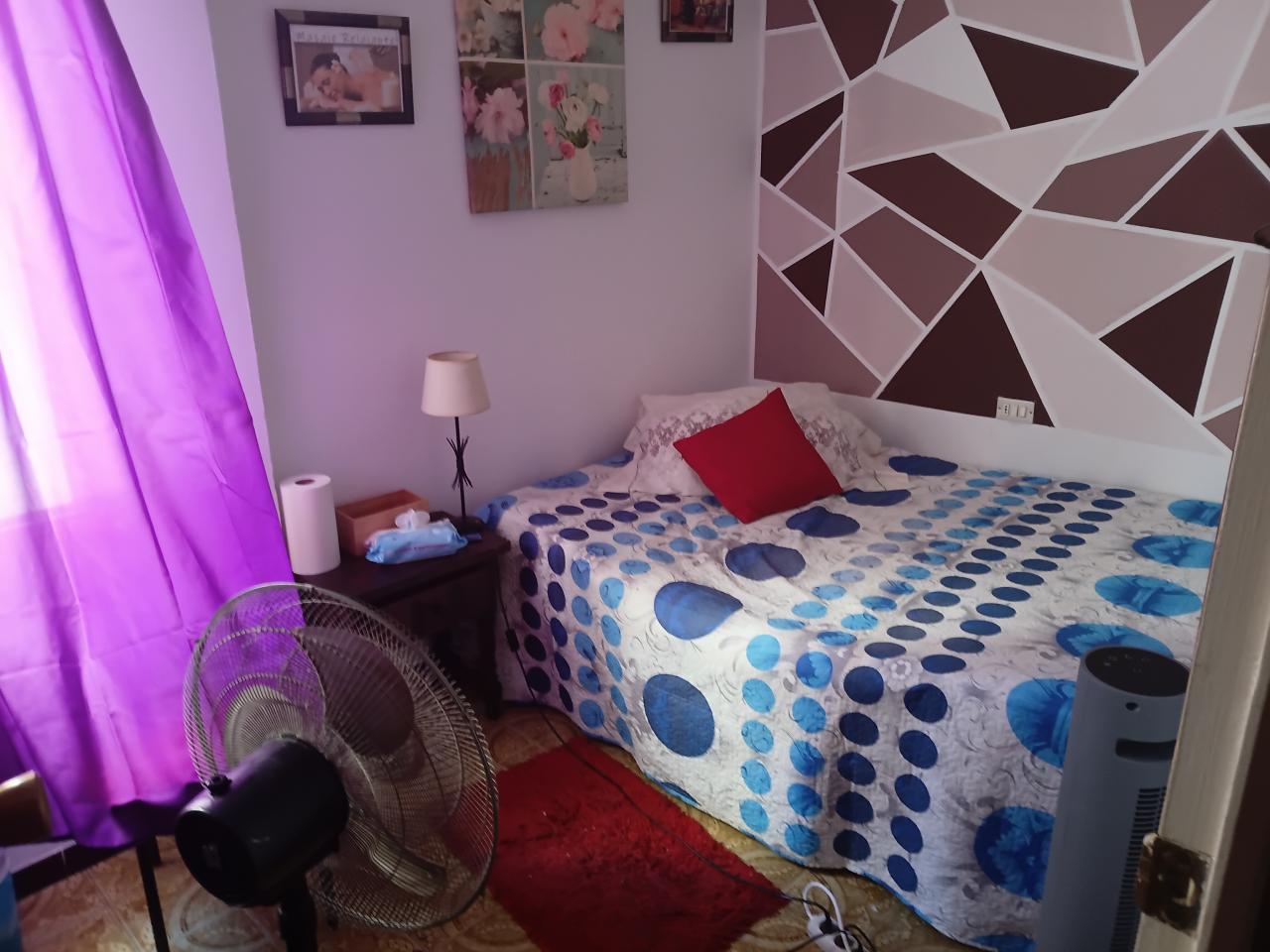 742045104: Chica busca chico en Castellón