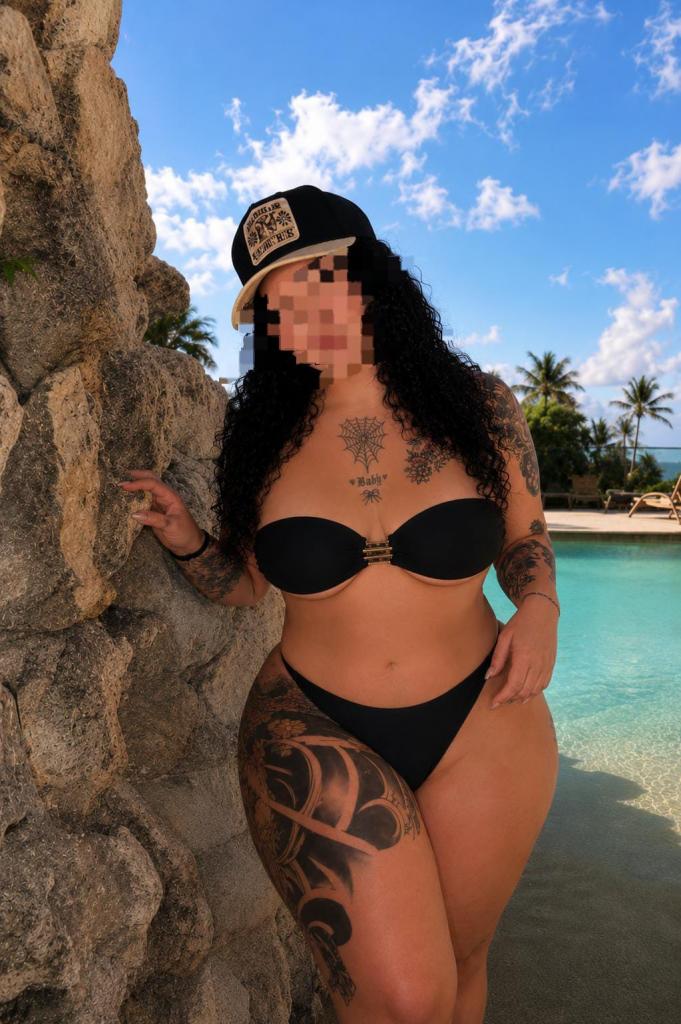 614781372: Chica busca chico en Lérida