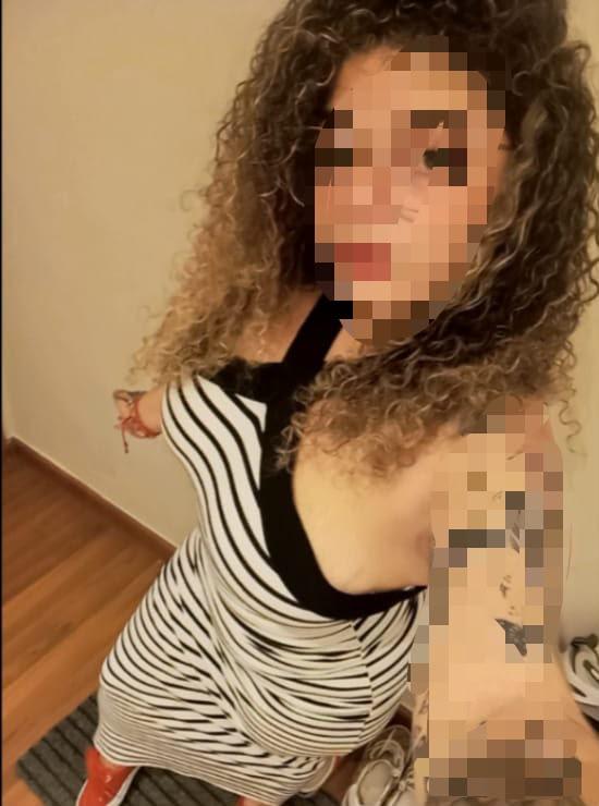Chica busca chico en Murcia: 