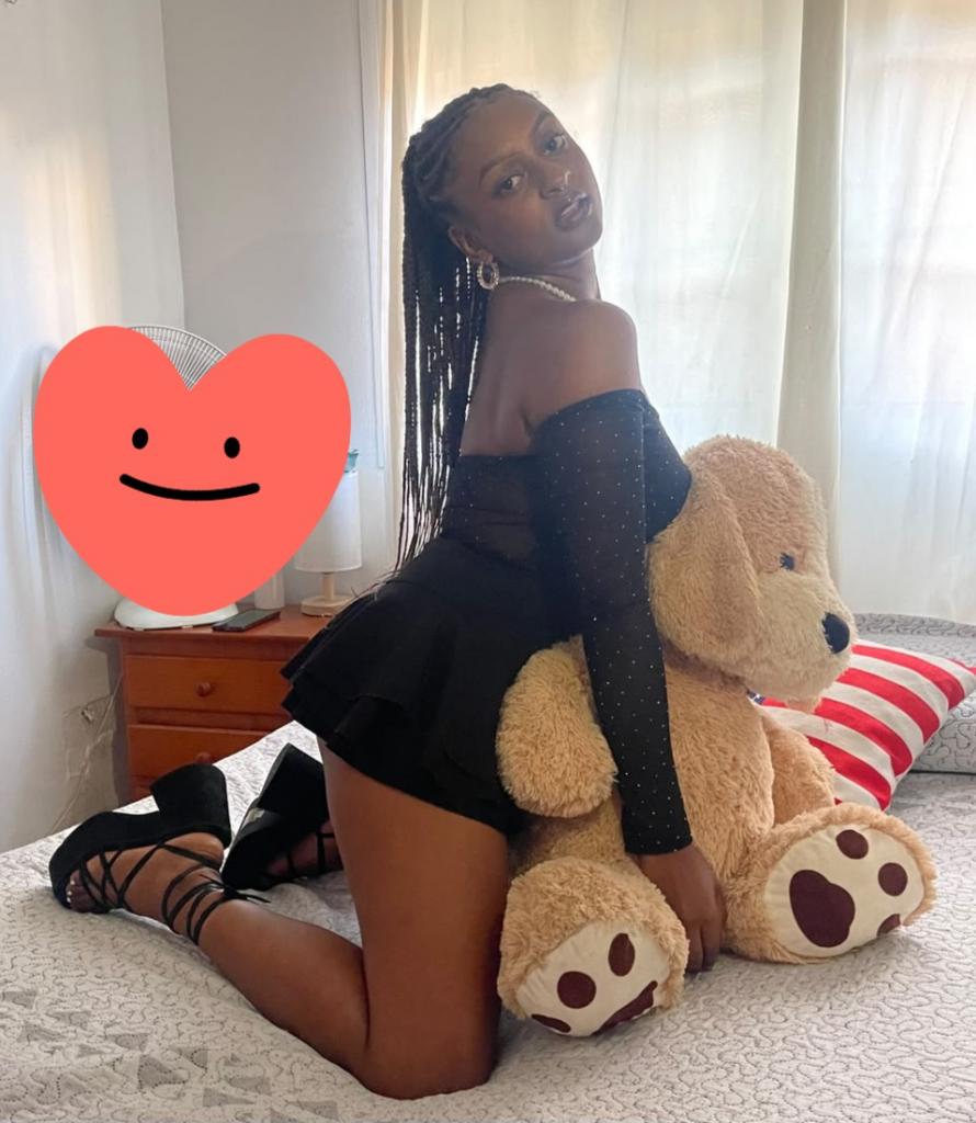 Chica busca chico en Cádiz: 