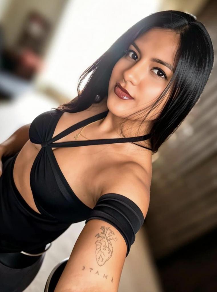 Chica busca chico en Cádiz: 