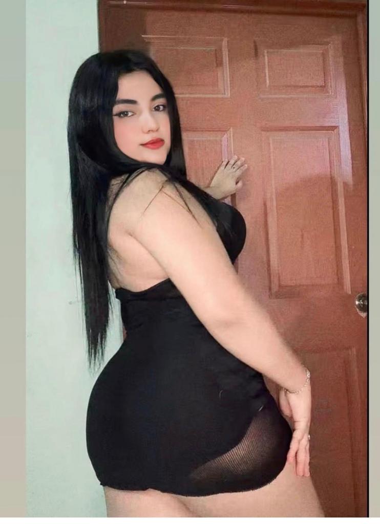 Chica busca chico en Tenerife: 