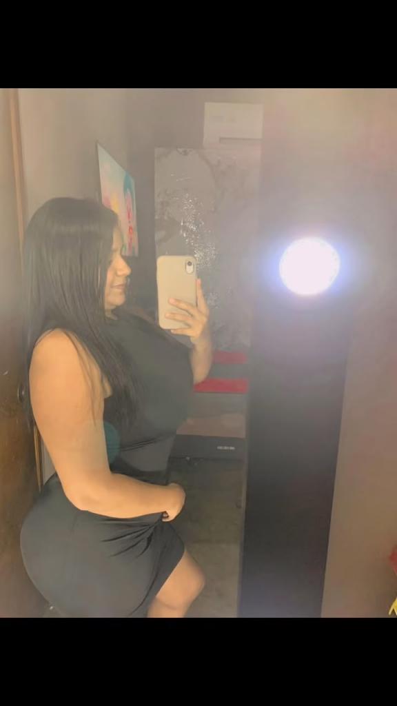 Chica busca chico en Sevilla: 