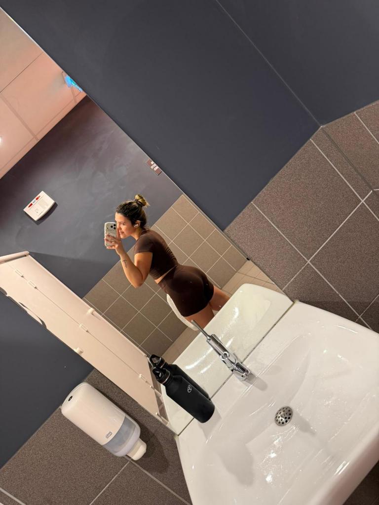 662487467: Chica busca chico en Mallorca