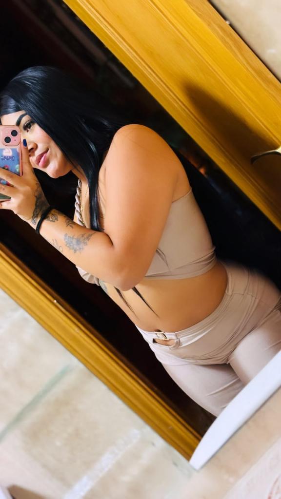 667720305: Chica busca chico en Valencia