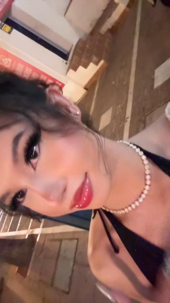 617163085: Transexual en Ibiza