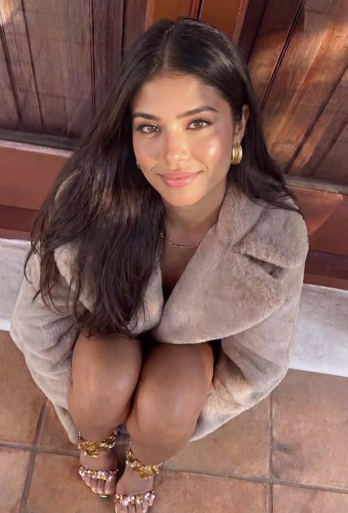 Chica busca chico en Barcelona: Chica busca chico