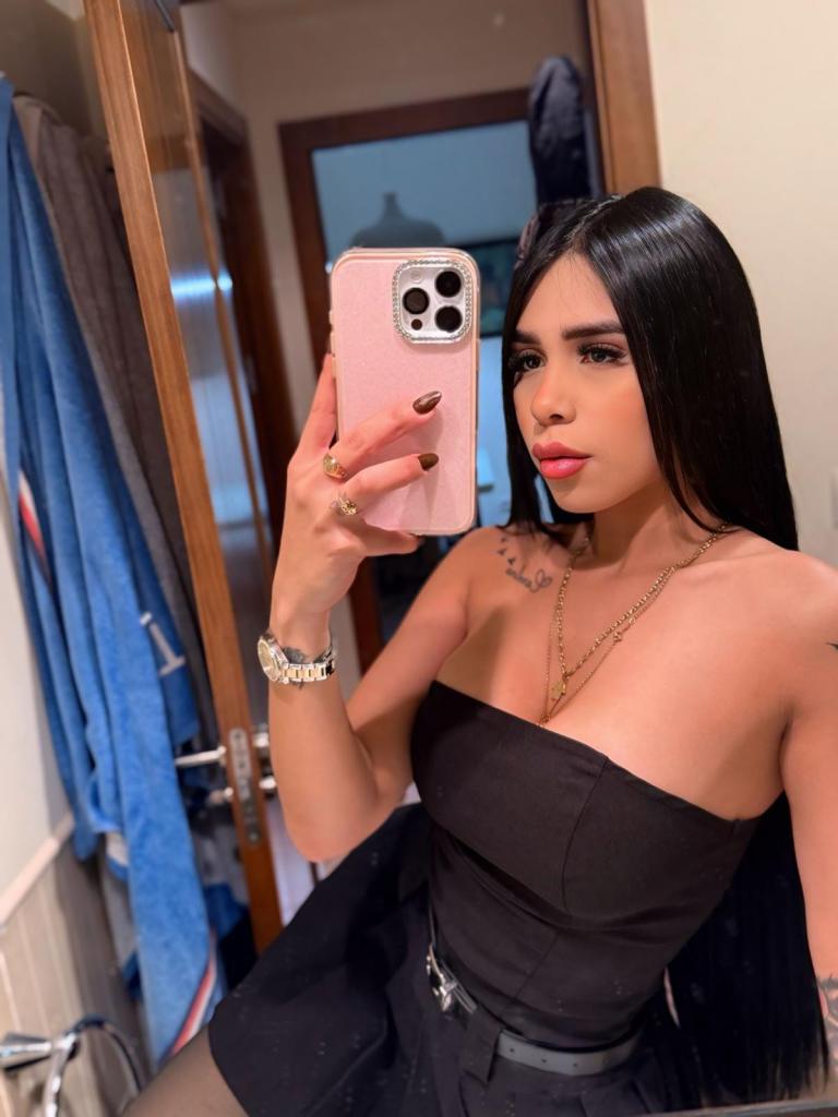 Chica busca chico en Tenerife: Chica busca chico