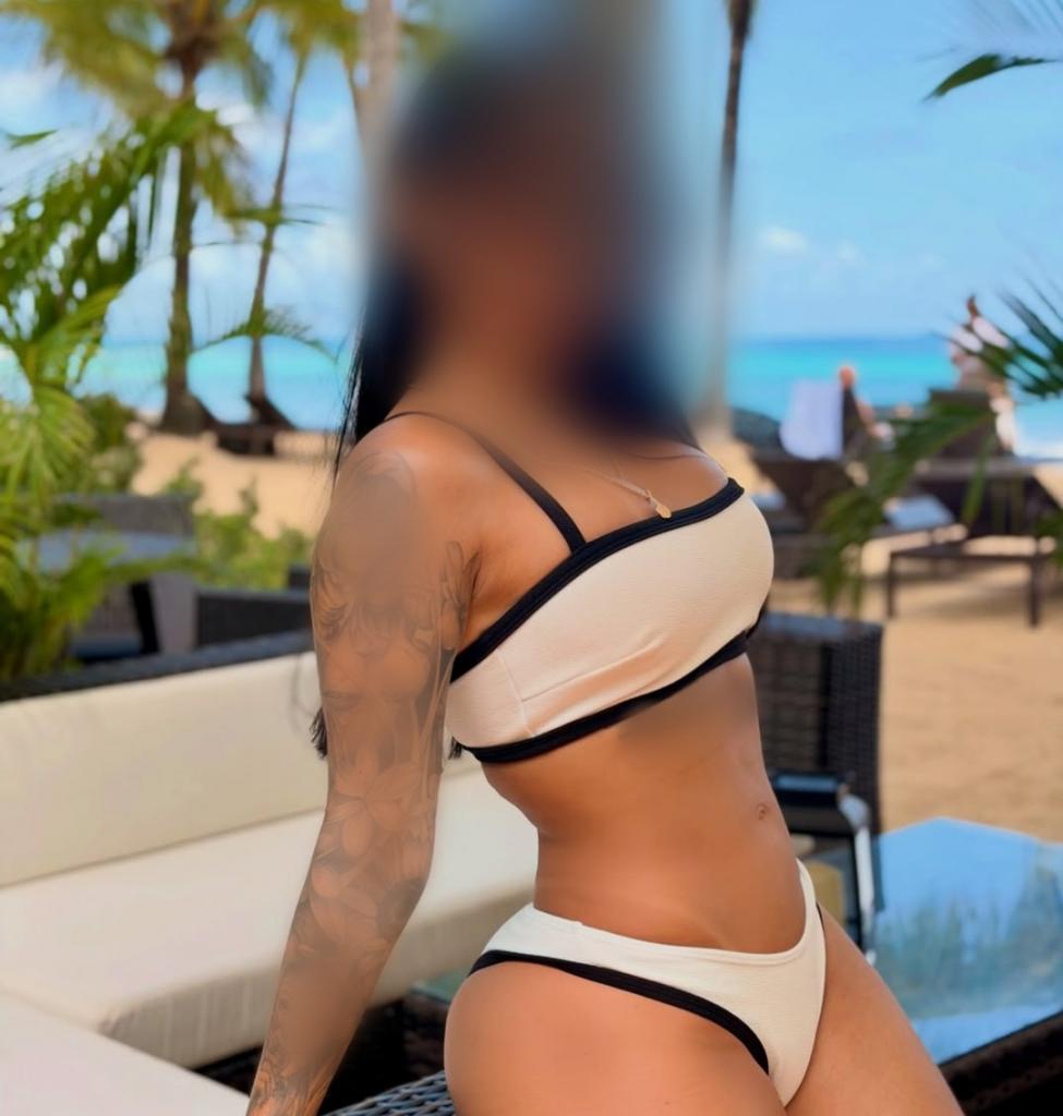 Chica busca chico en Tenerife: 