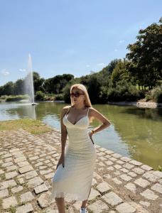 662455071: Transexual en Pontevedra