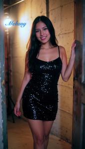 613903442: Chica busca chico en Madrid