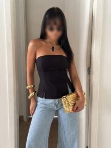 678681477: Chica busca chico en La Coruña
