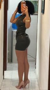 663847833: Chica busca chico en Valencia