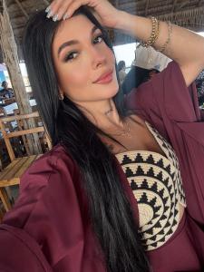 631938620: Chica busca chico en Murcia