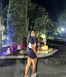 632432010: Chica busca chico en Barcelona