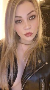 745019115: Chica busca chico en Barcelona