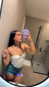 745046516: Chica busca chico en Málaga
