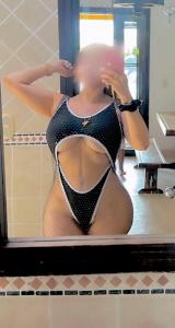 617142967: Chica busca chico en Barcelona
