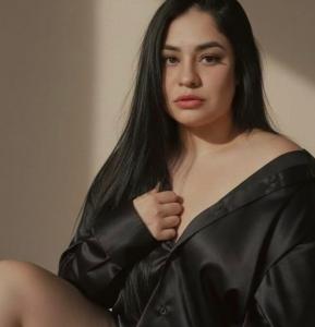 610618953: Chica busca chico en Málaga