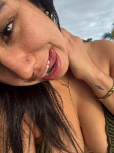 603986721: Chica busca chico en Sevilla