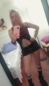 641635415: Chica busca chico en La Coruña
