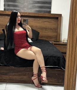 600699413: Chica busca chico en Barcelona