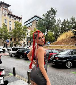 621084748: Chica busca chico en Málaga