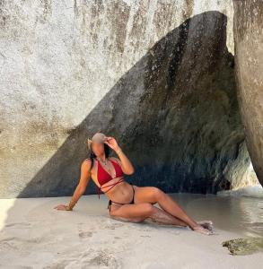 661650576: Chica busca chico en Málaga