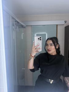 613594072: Chica busca chico en Cádiz