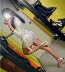 745085130: Chica busca chico en Huesca