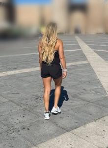 697359573: Travesti en Barcelona