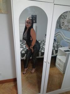641534414: Chica busca chico en Madrid