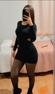 641256544: Chica busca chico en Sevilla