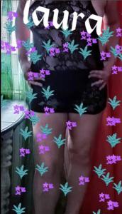 698493764: Chica busca chico en Gerona