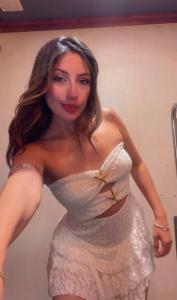 664065862: Chica busca chico en Málaga