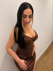 662217165: Chica busca chico en Málaga