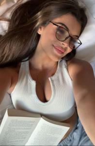 610188298: Chica busca chico en Albacete