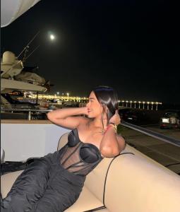 635645289: Chica busca chico en Sevilla