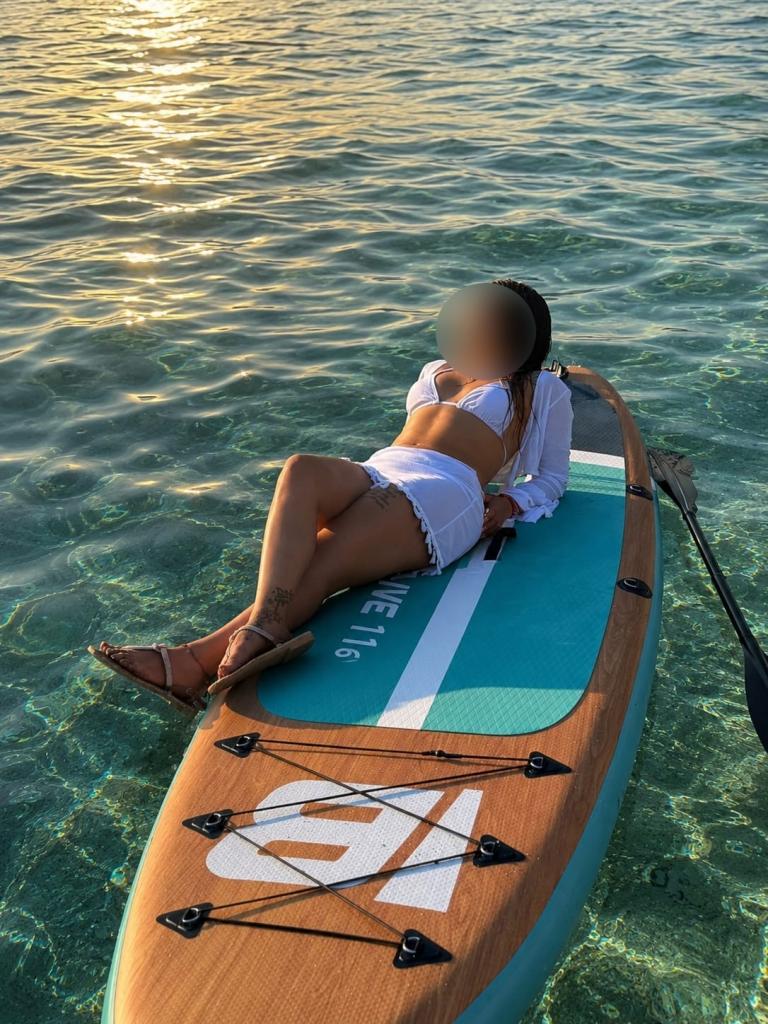 672867549: Chica busca chico en Málaga